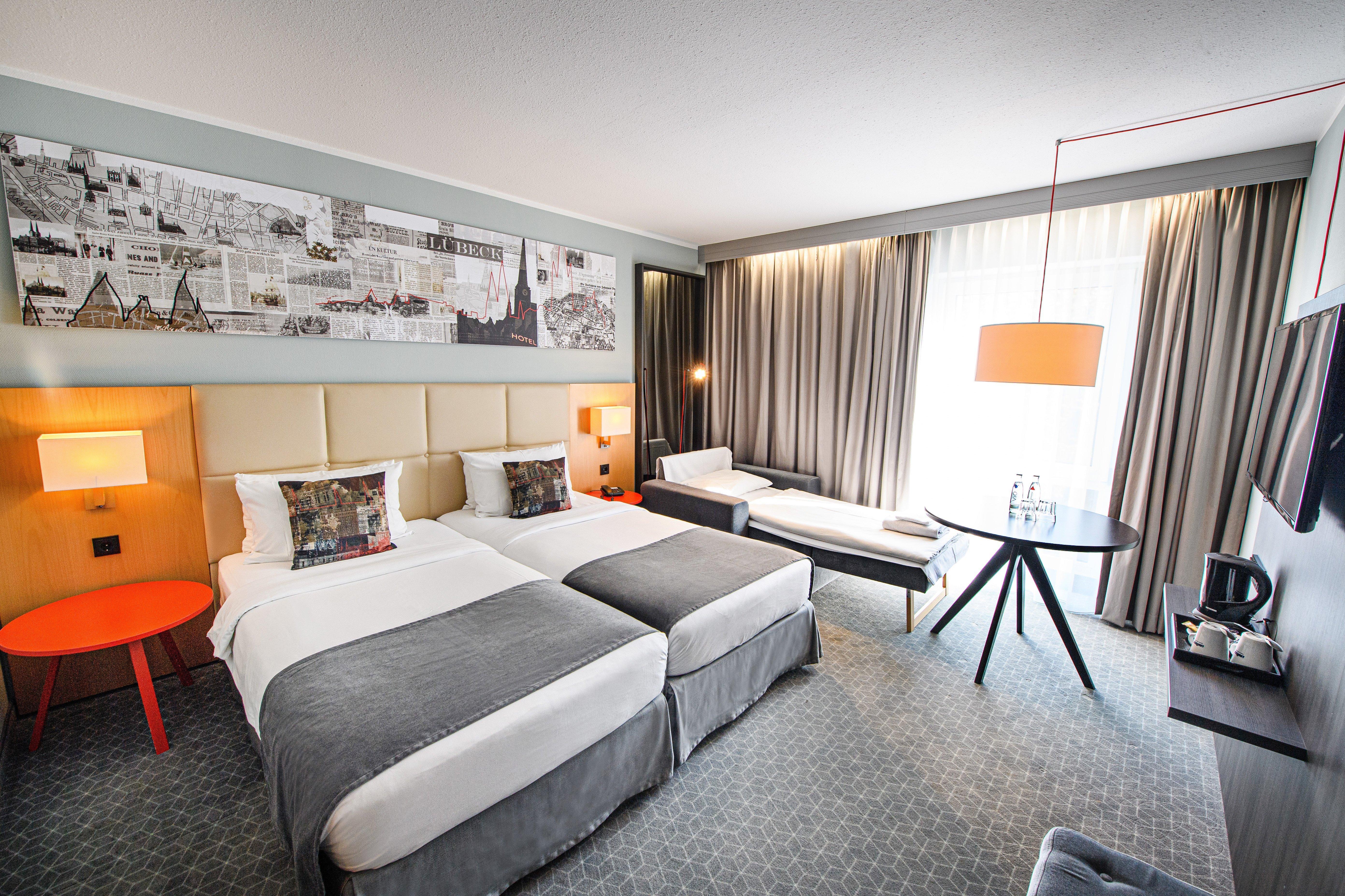 Holiday Inn Luebeck By Ihg Exterior photo